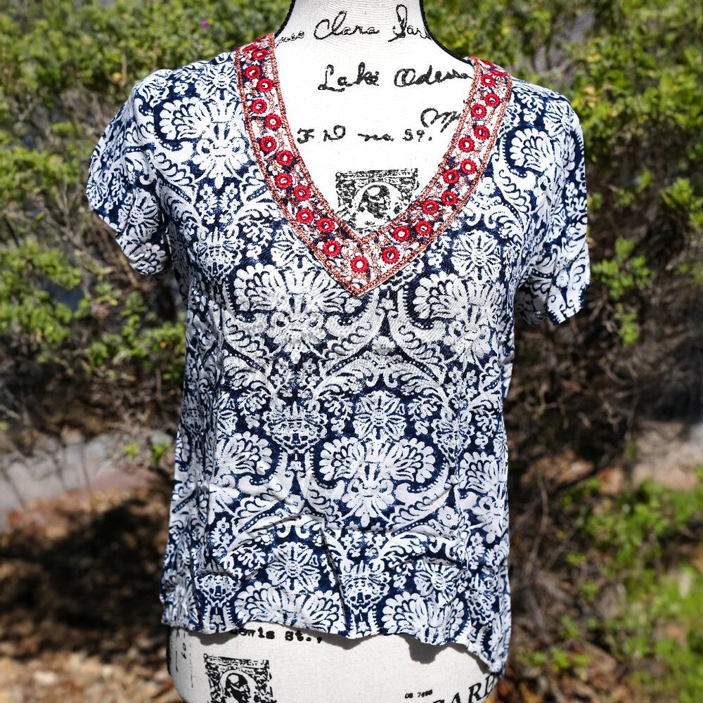 Buttons brand White Blue Print Blouse with Red Embroidered V-Neck
